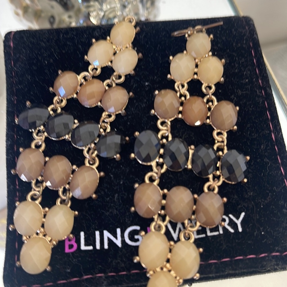 Earrings by viviglam 🧡🖤🧡🖤